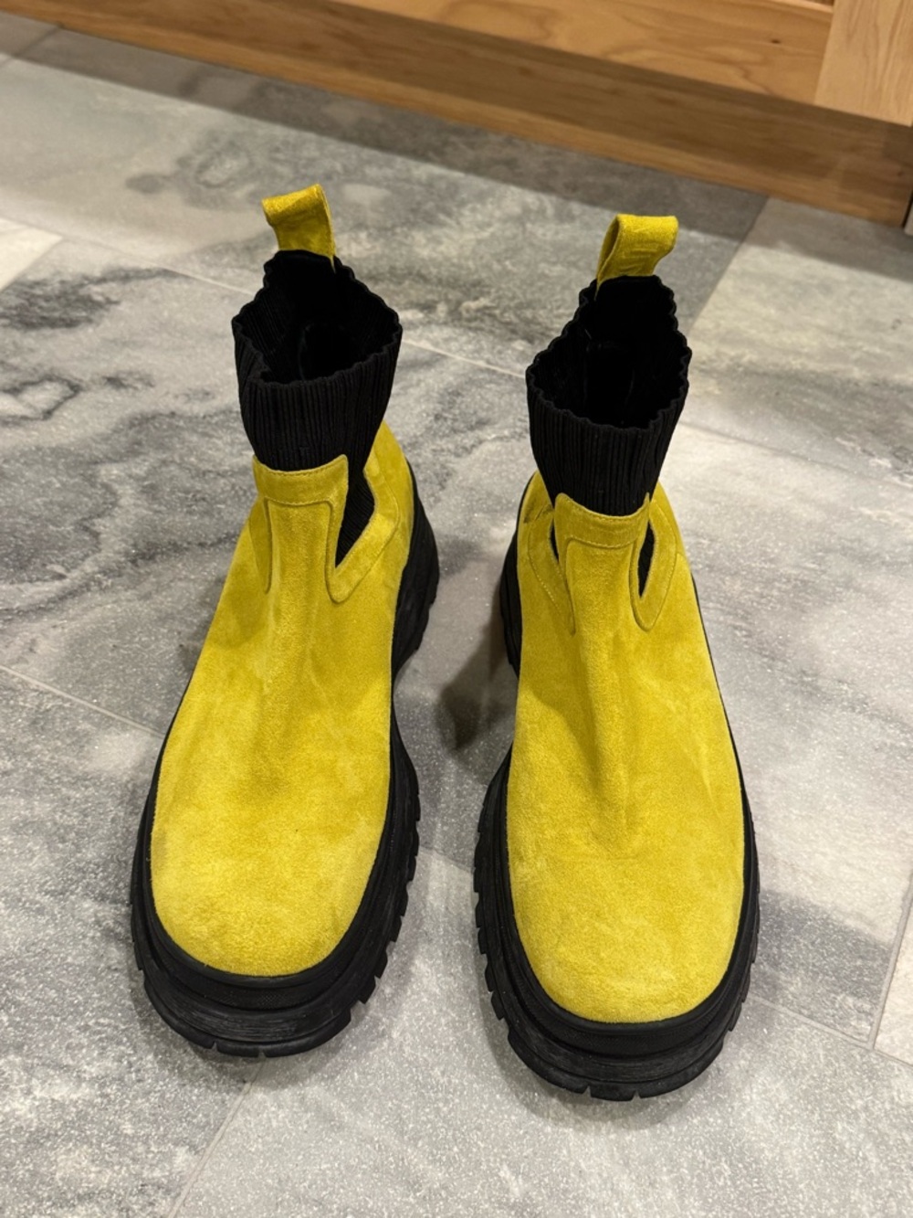 Staud Women Bow Chelsea Suede Lug Sole Boots Yellow Green size 41 US 10 - Picture 4 of 16